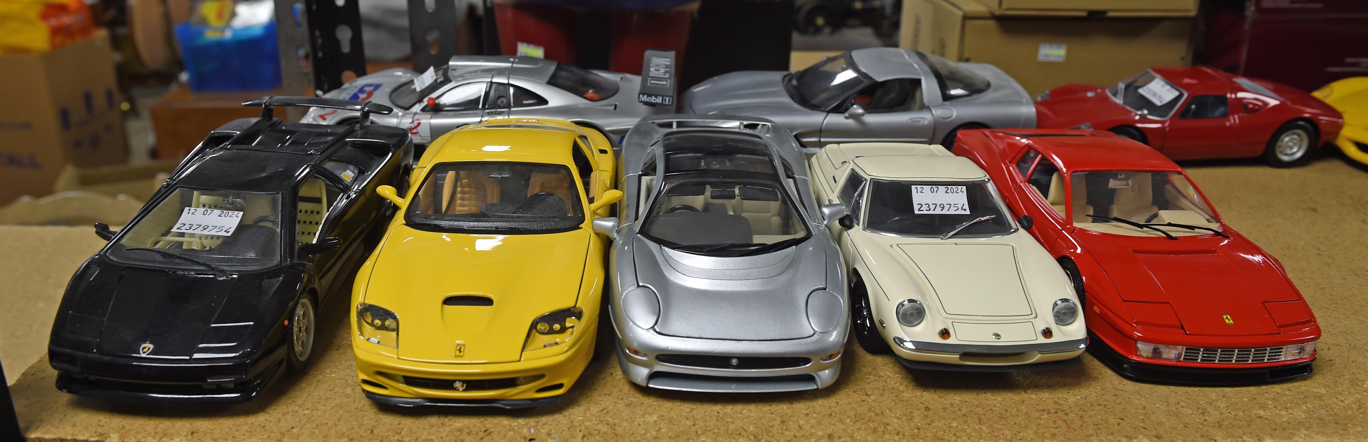 Diecast model cars Porsche 904 1/87 Bub GTS No.45 1000 Km Nürburgring 1964
