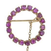 Gold ruby wreath brooch