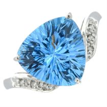 9ct gold blue topaz & diamond ring