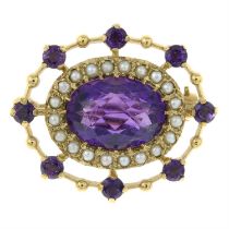 1980s 9ct gold amethyst & split pearl brooch