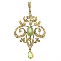 Edwardian gold peridot & split pearl pendant