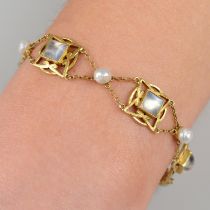 Early 20th c. 15ct gold moonstone & pearl bracelet