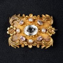 Early to mid 19th century gold gem brooch
