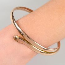 Early 20th c. 9ct gold snake bangle