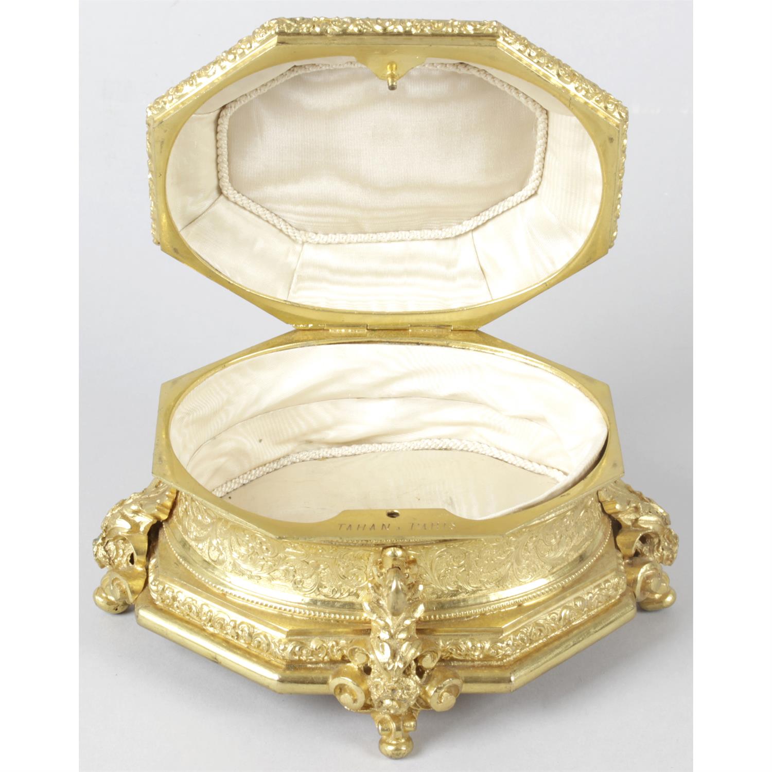 Tahan Paris jewellery casket - Image 2 of 3