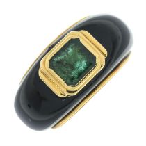 Emerald & onyx ring