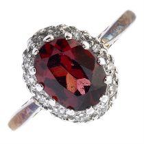 18ct gold garnet & diamond ring