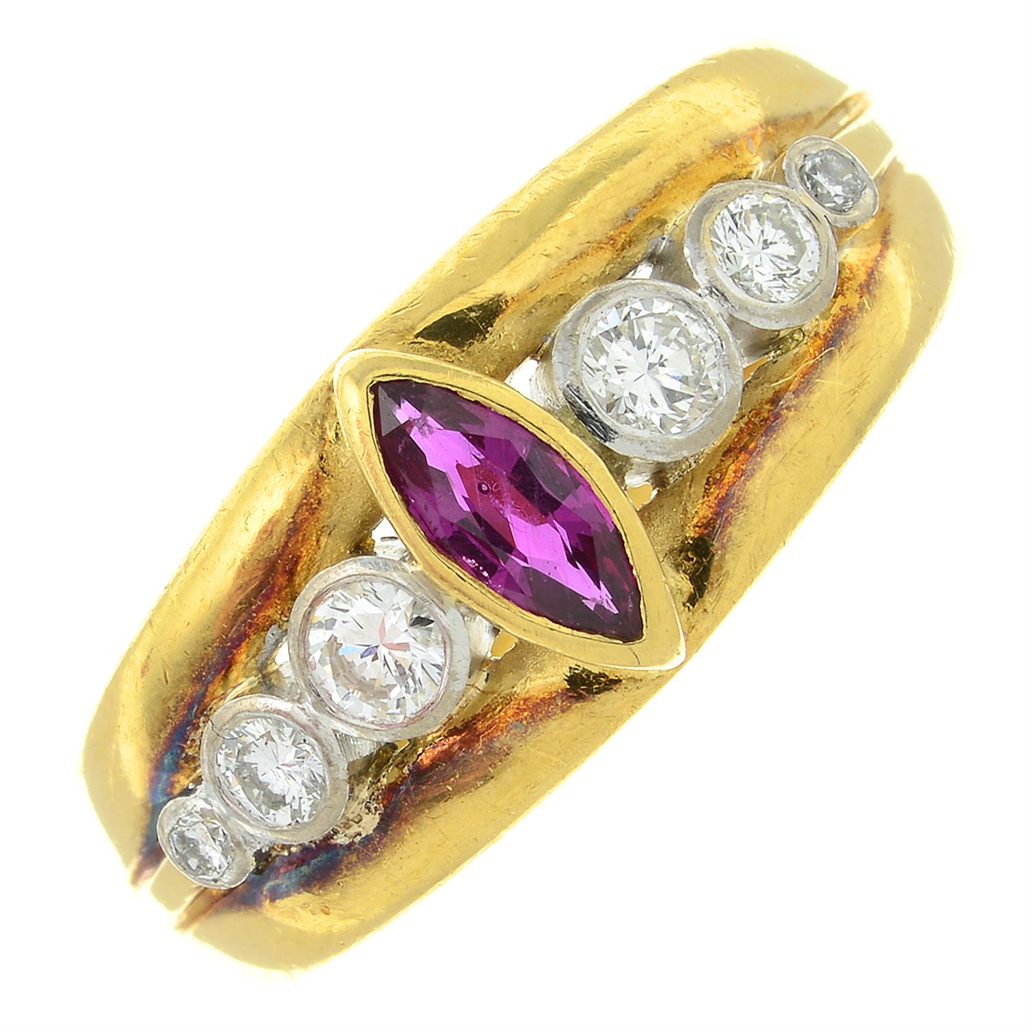 18ct gold ruby & diamond ring