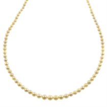 Cultured pearl single-strand necklace