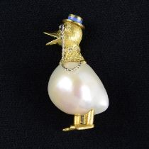 18ct gold novelty duck brooch, by E. Wolfe & Co.