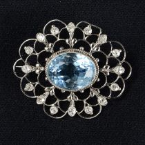 Arts & Crafts platinum aquamarine & diamond brooch