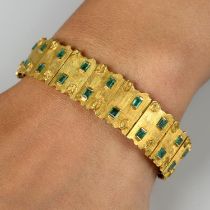 Mid 20th c. textured gold emerald bracelet