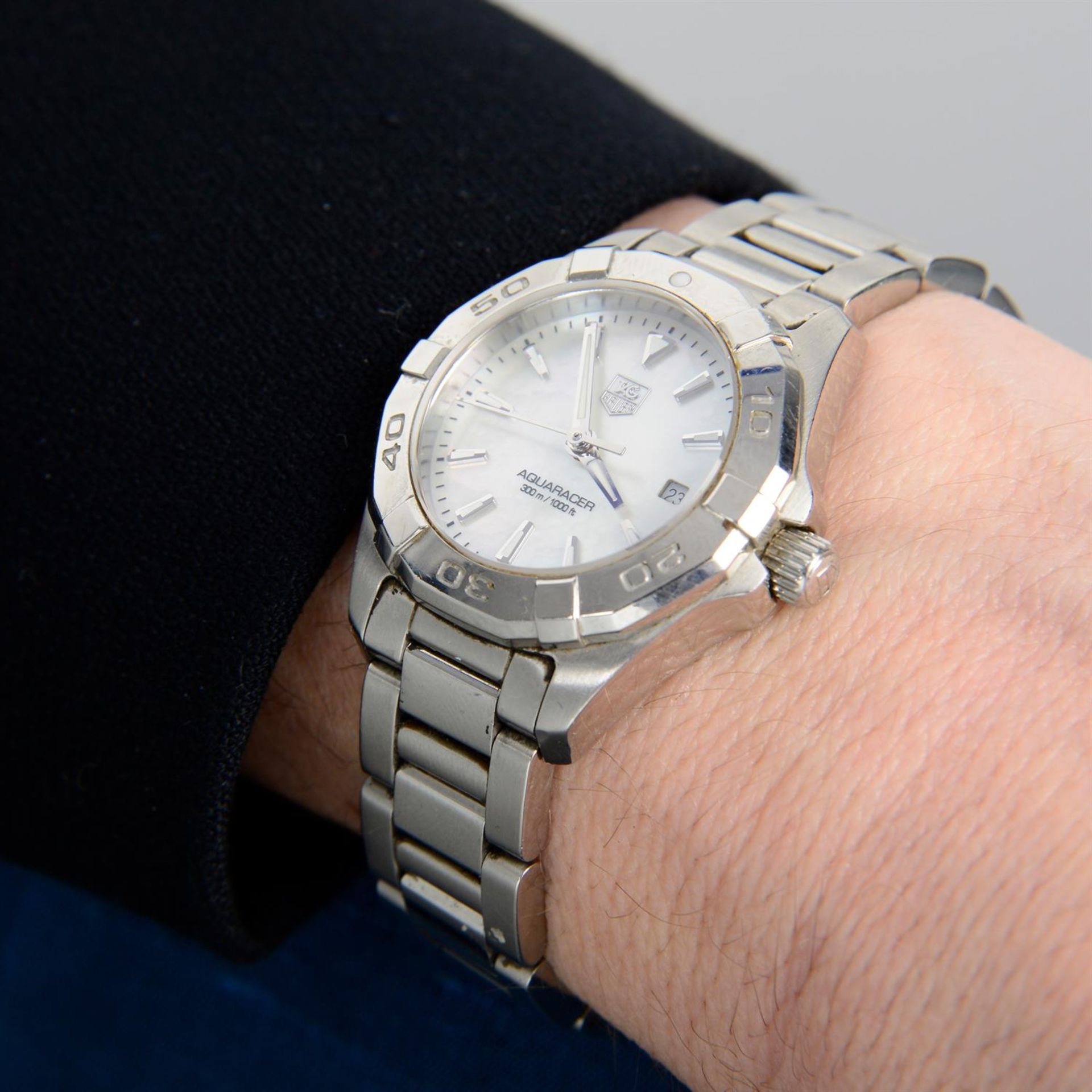 TAG Heuer - a Aquaracer watch, 28mm. - Bild 5 aus 5