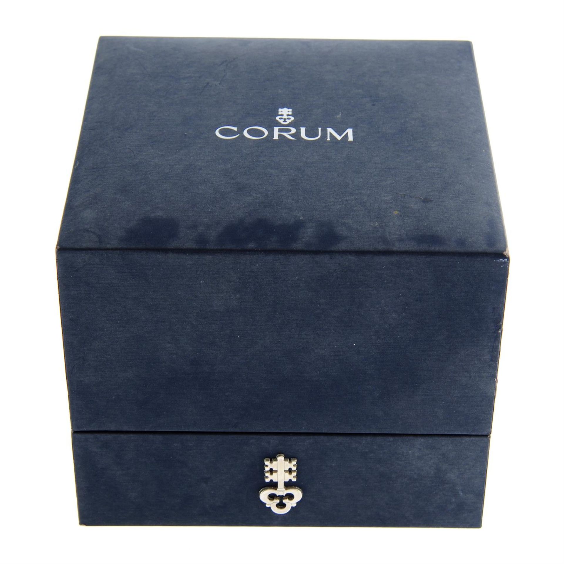 Corum - a Pyramid watch, 31x34mm. - Bild 6 aus 6