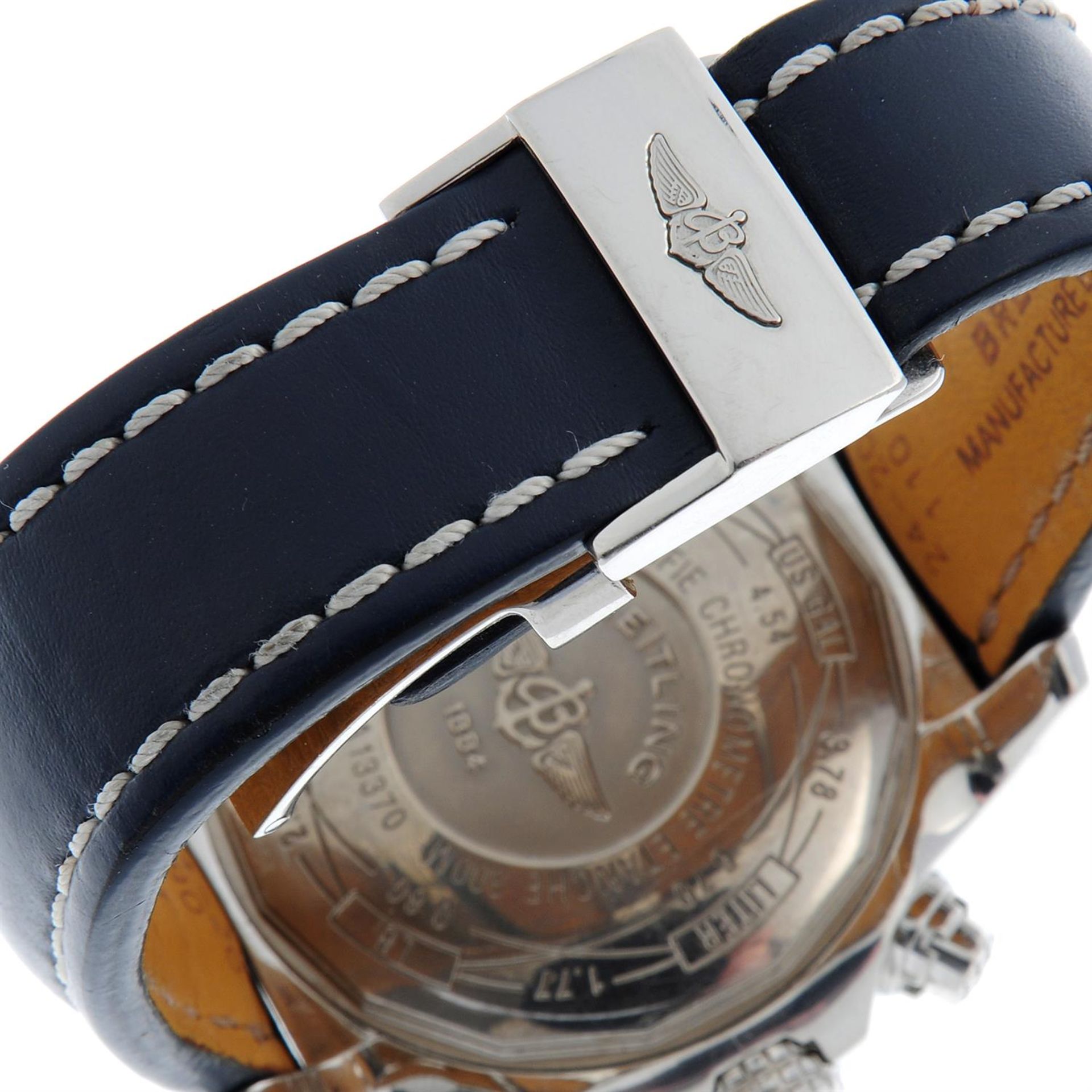 Breitling - a Super Avenger chronograph watch, 48mm. - Bild 2 aus 7