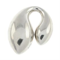 Silver 'double teardrop' pendant, by Tiffany & Co.
