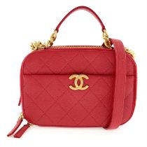 Chanel - CC Quilted Caviar Camera bag.