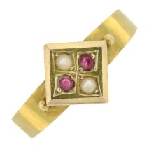 Victorian 15ct gold ruby & split pearl ring