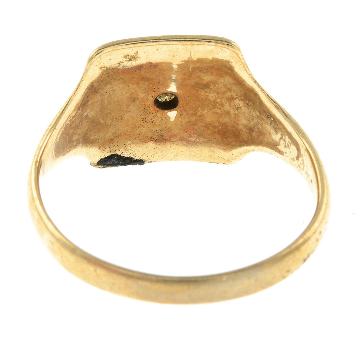 9ct gold diamond signet ring - Image 2 of 3