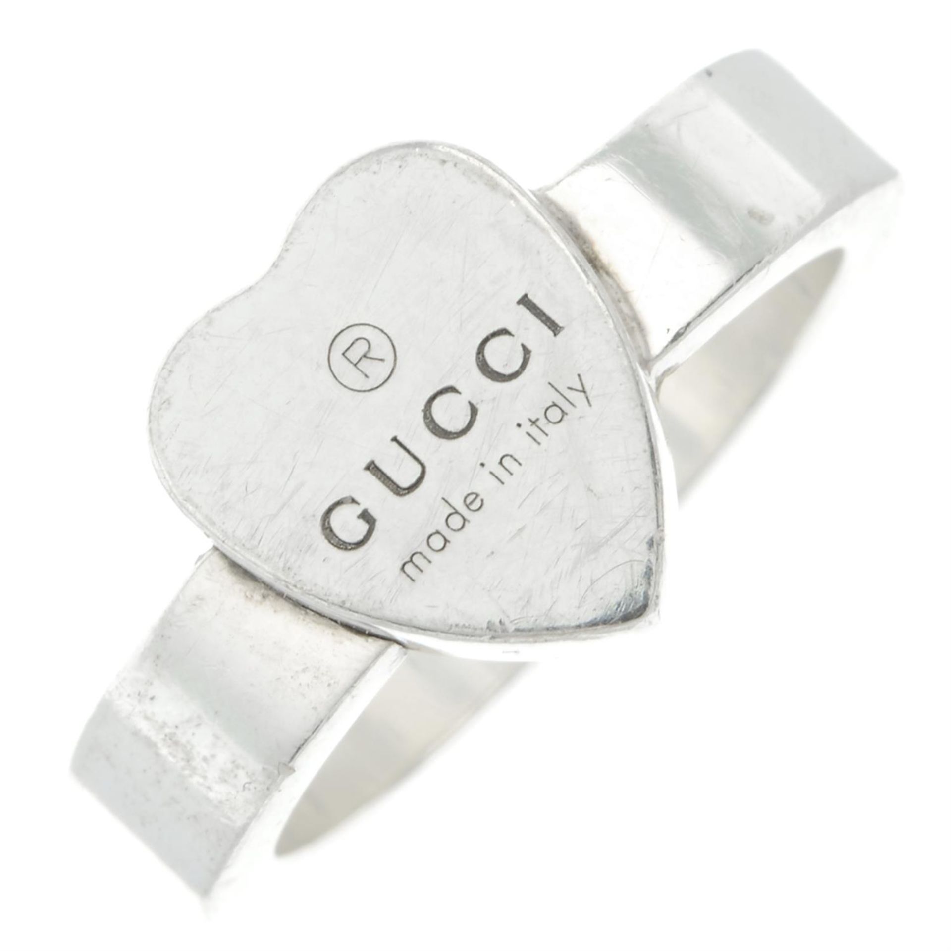 Silver heart-shape signet ring, by Gucci