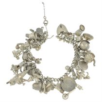 Charm bracelet