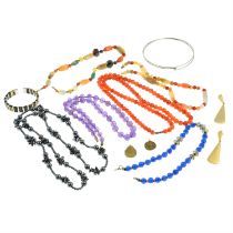 Assorted jewellery, to include bead necklaces & earrings, by Kenneth Lane
