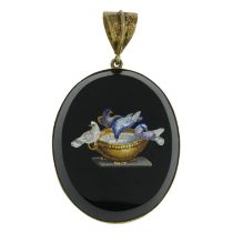 Late 19th century onyx micro moasic pendant, depicting Plinys doves