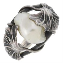 Art Nouveau silver mabé pearl dress ring