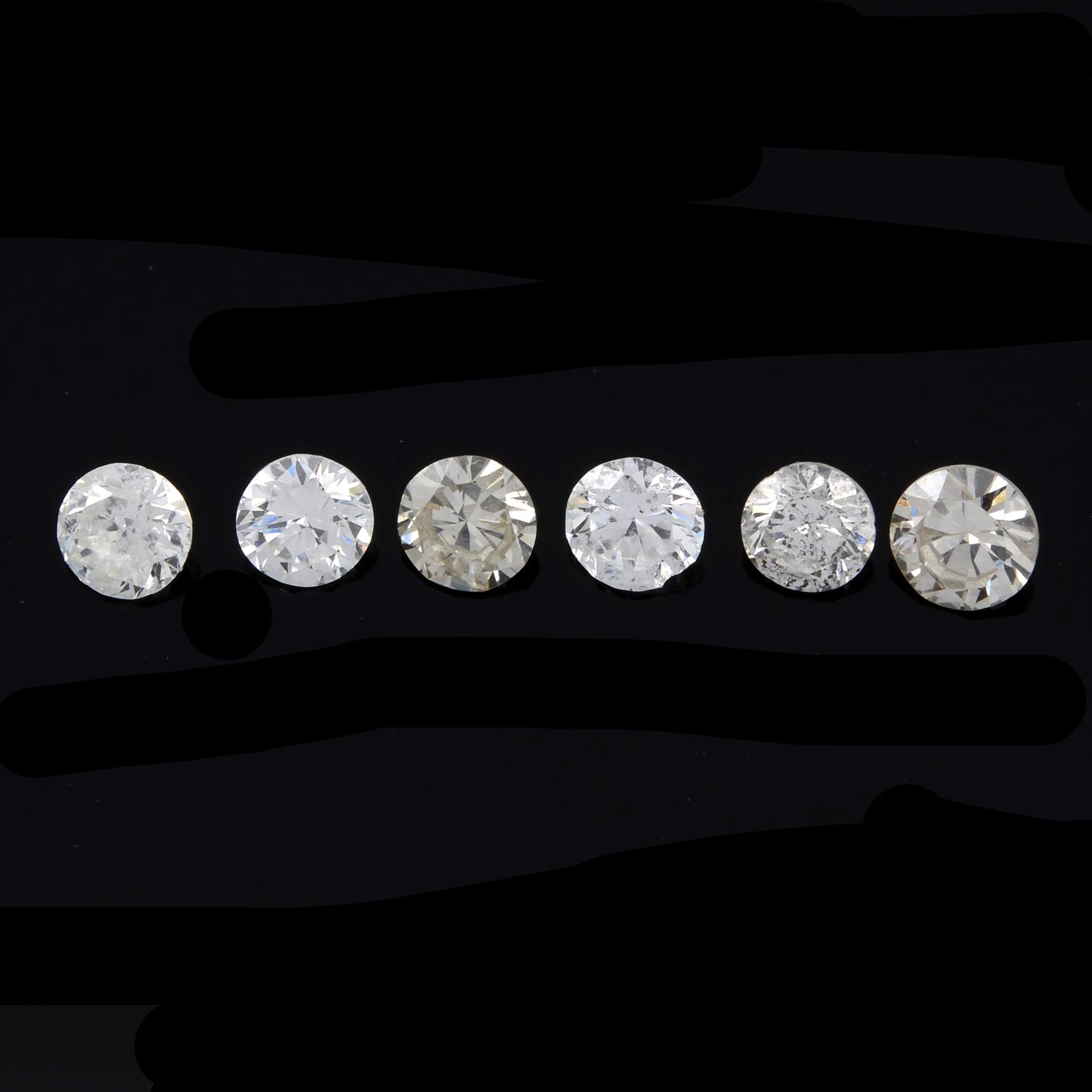 Six brilliant-cut diamonds, 1.07ct