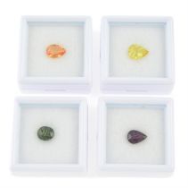 Four vari-hue sapphires, 5.01ct