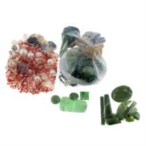 Assorted gemstones and hardstones, 485g