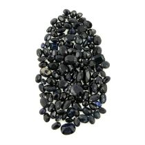 Assorted vari-shape sapphires, 118.14ct