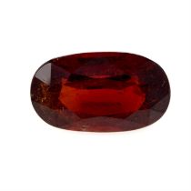 Oval-shape red garnet, 13.53ct