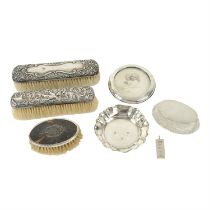 Modern silver trinket dish & ingot; plus a circular photograph frame & silver mounted dressing