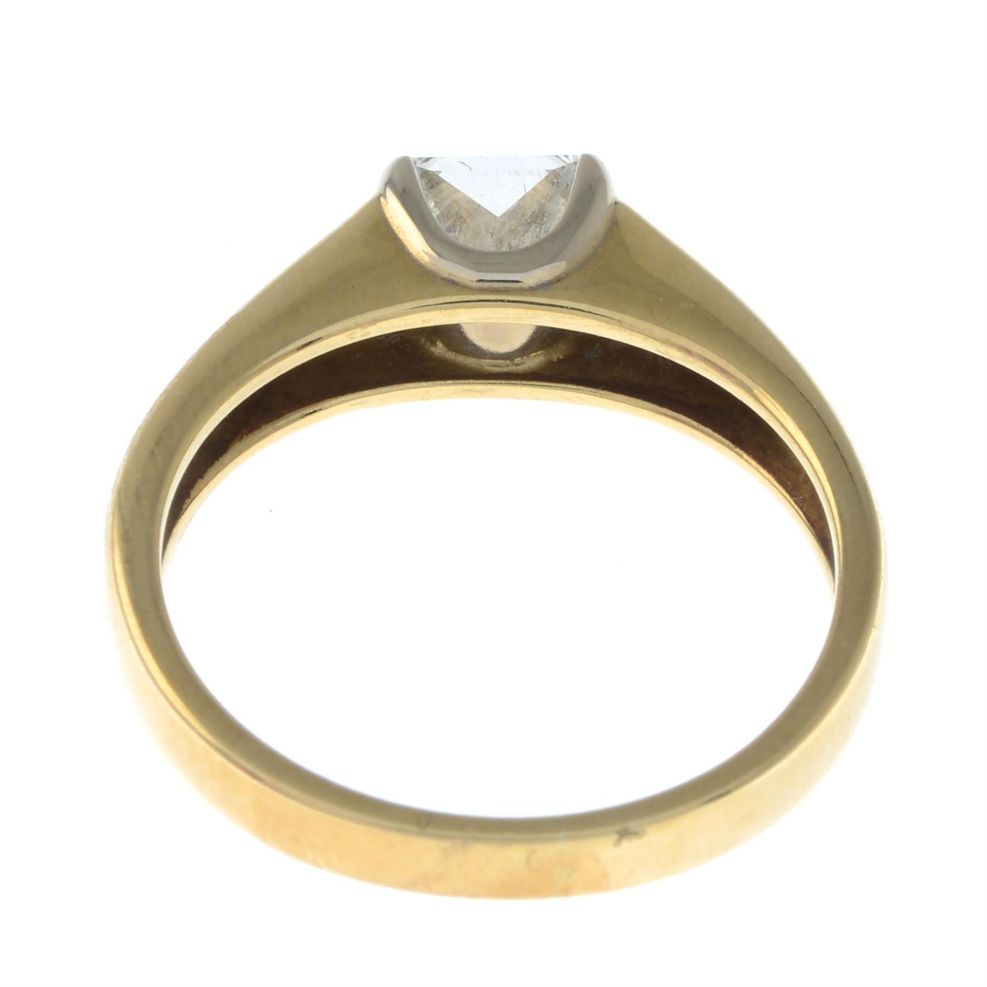 18ct gold single-stone diamond ring - Image 2 of 2