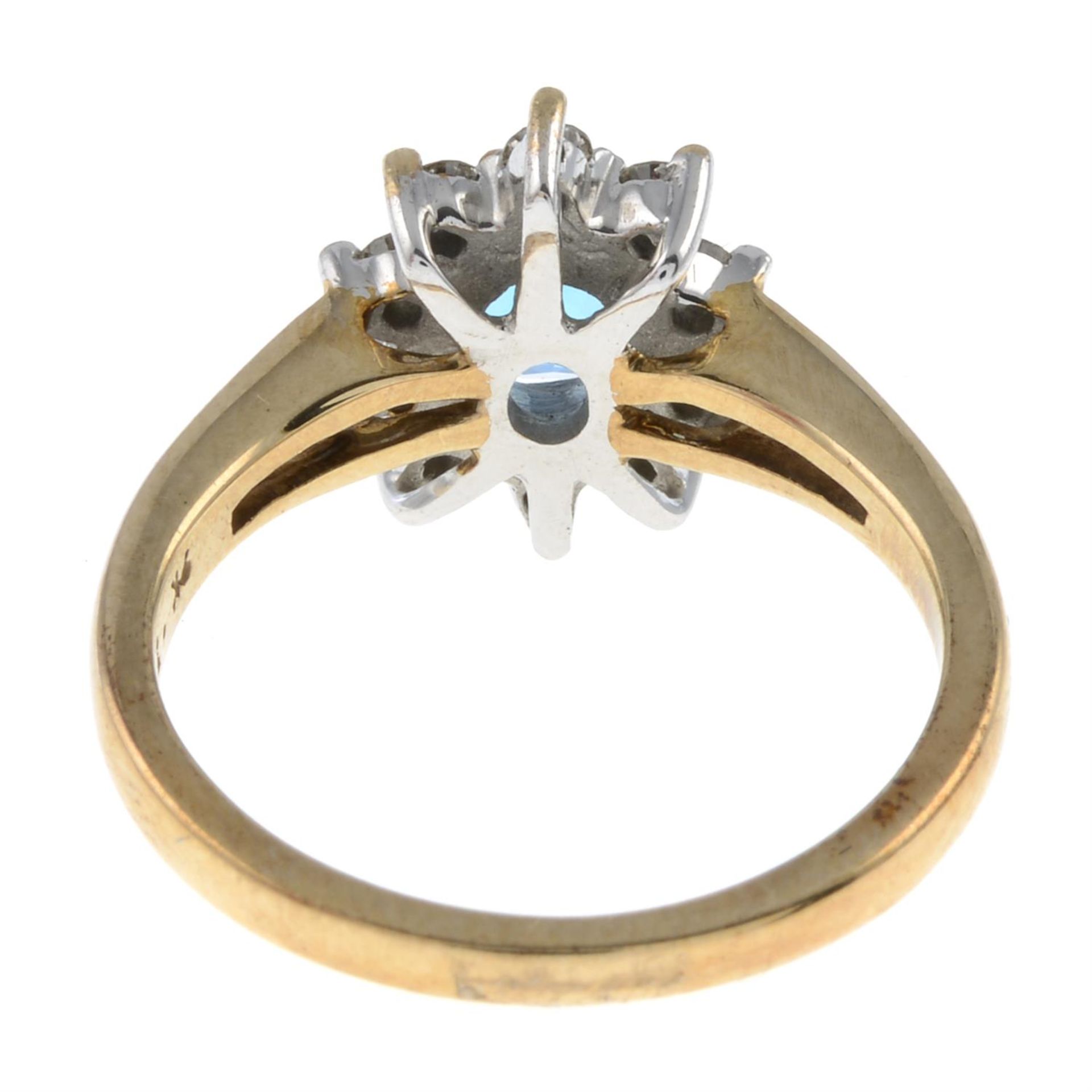 9ct gold topaz & diamond ring - Image 2 of 2