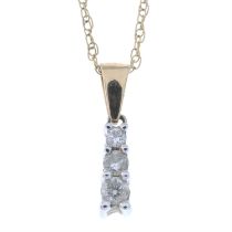 Diamond pendant, with chain