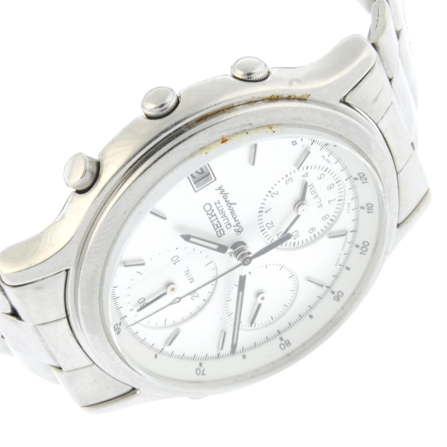 Seiko - a chronograph watch, 37mm. - Image 3 of 5