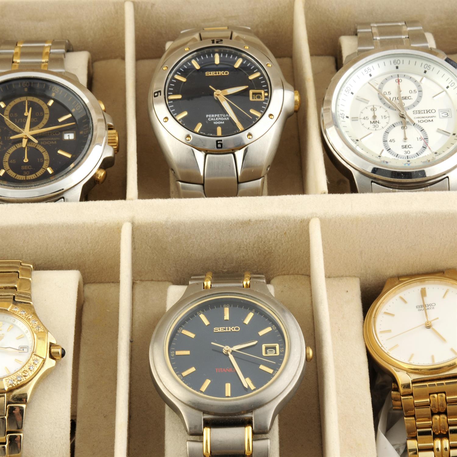 A group of ten Seiko watches. - Image 3 of 3