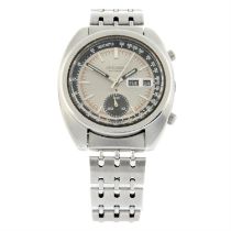 Seiko - a chronograph watch, 38mm.