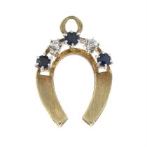 9ct gold sapphire & diamond horseshoe pendant