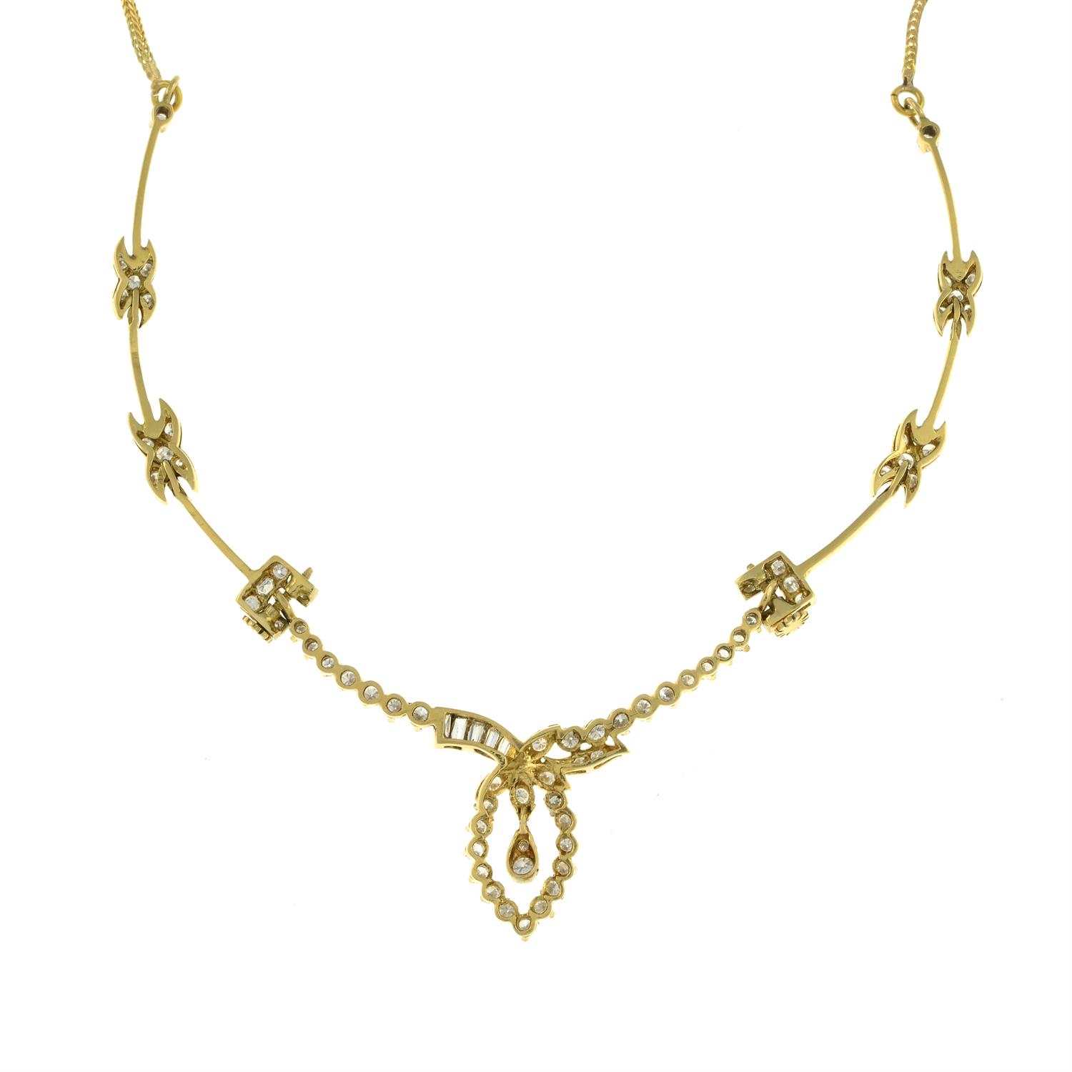 18ct gold diamond necklace - Image 3 of 3