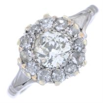 9ct gold diamond cluster ring