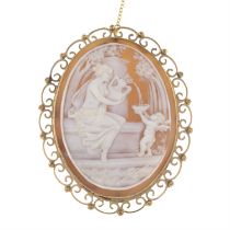 9ct gold cameo brooch