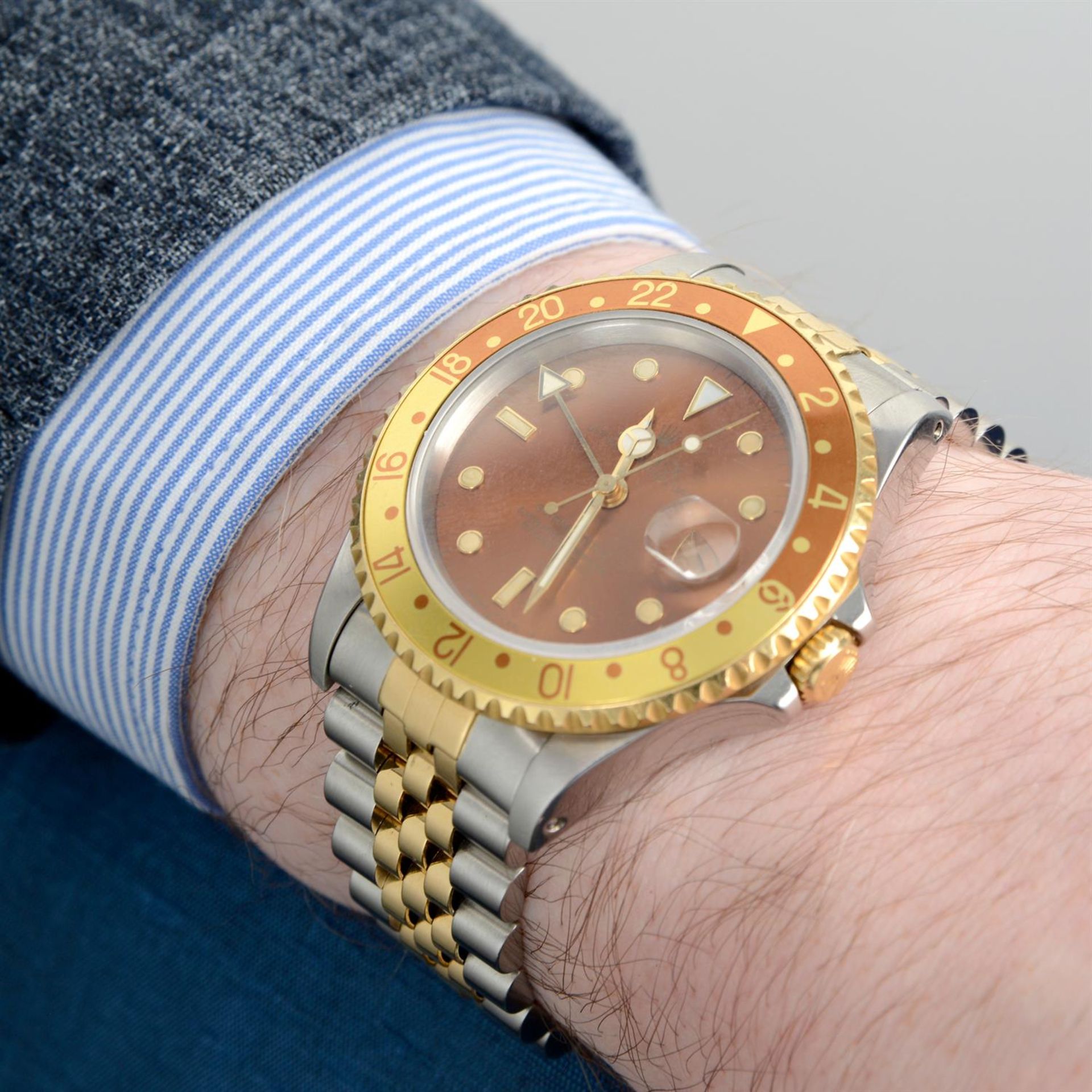 Rolex - an Oyster Perpetual GMT-Master watch, 40mm. - Image 6 of 6