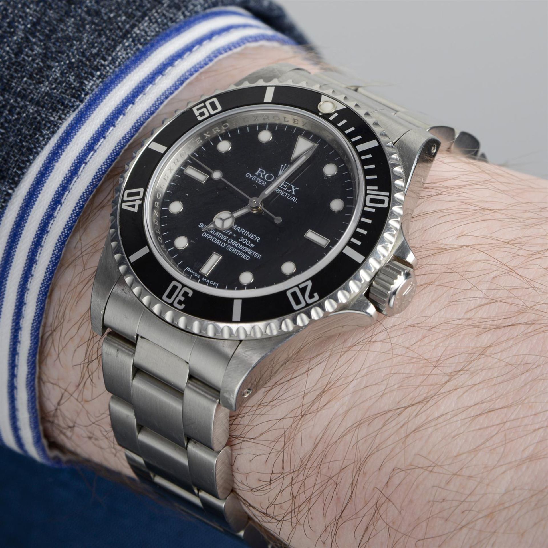 Rolex - an Oyster Perpetual Submariner watch, 39mm. - Bild 6 aus 6