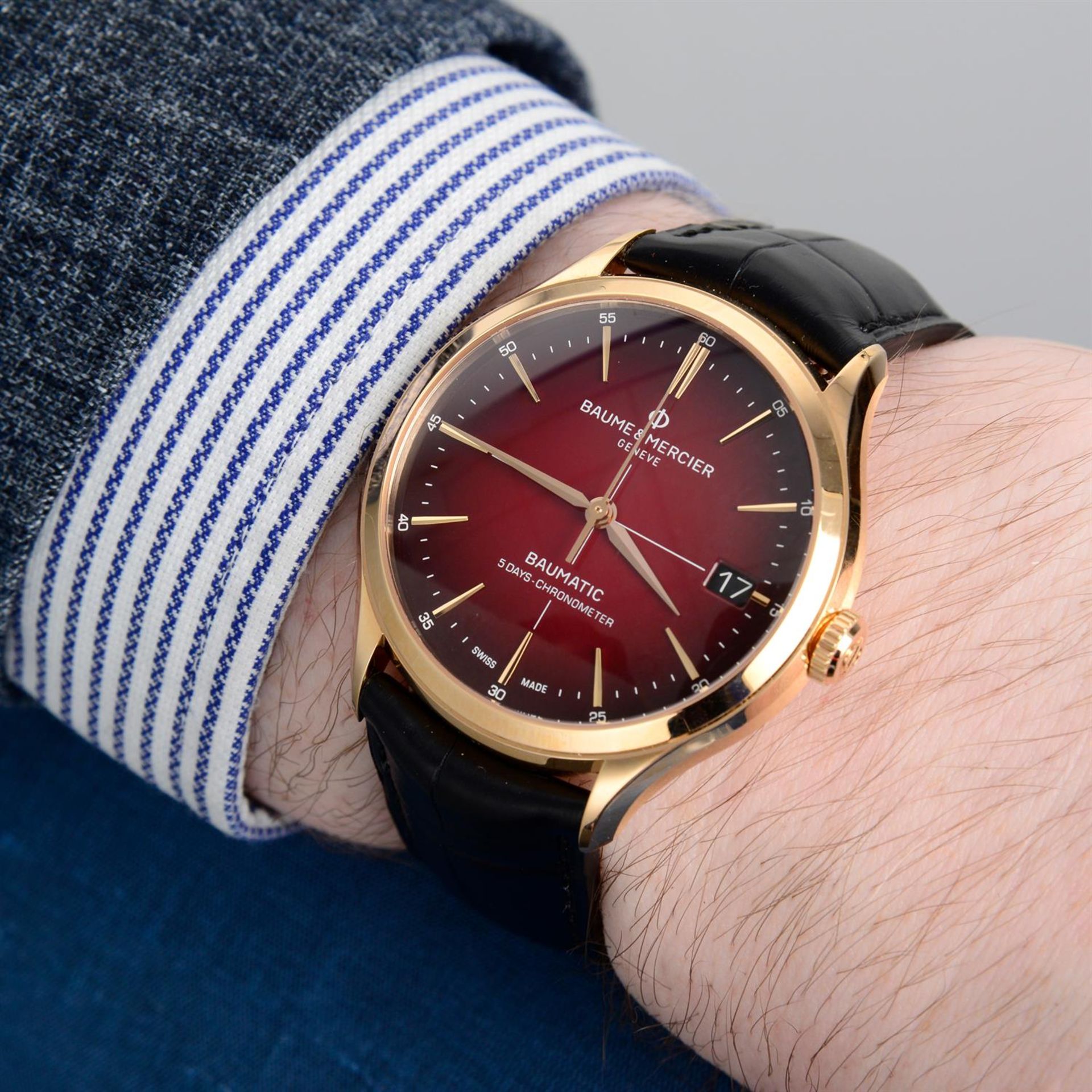 Baume & Mercier - a Clifton Baumatic watch, 38.5mm. - Image 5 of 6