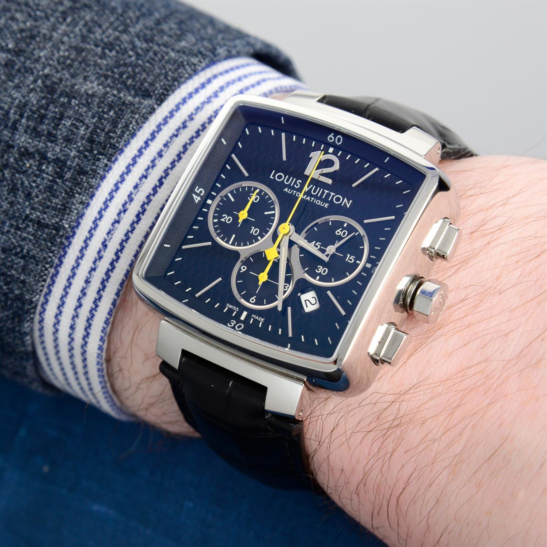 Louis Vuitton - a Speedy chronograph watch, 41x41mm. - Image 5 of 6