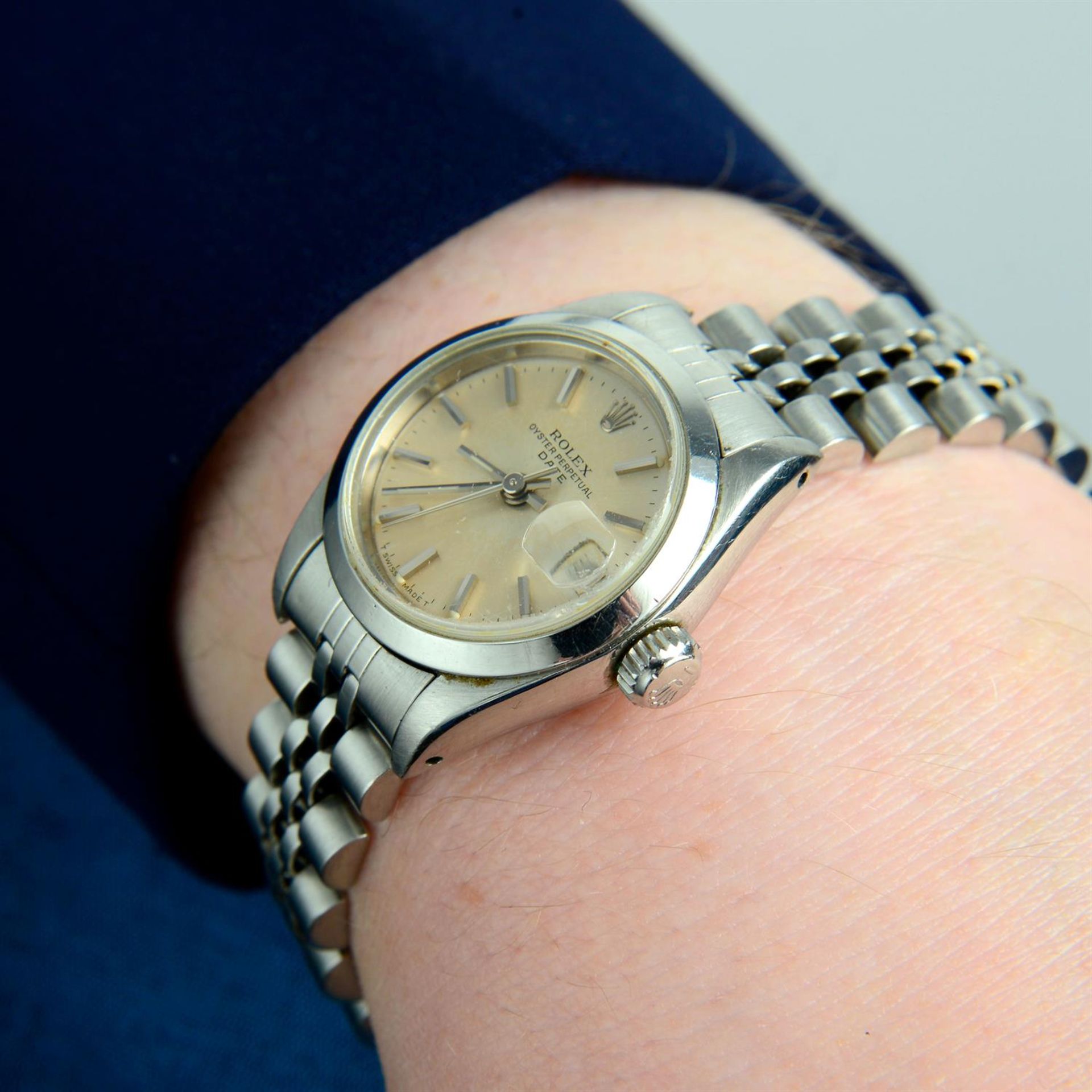 Rolex - an Oyster Perpetual Date watch, 26mm. - Image 6 of 6