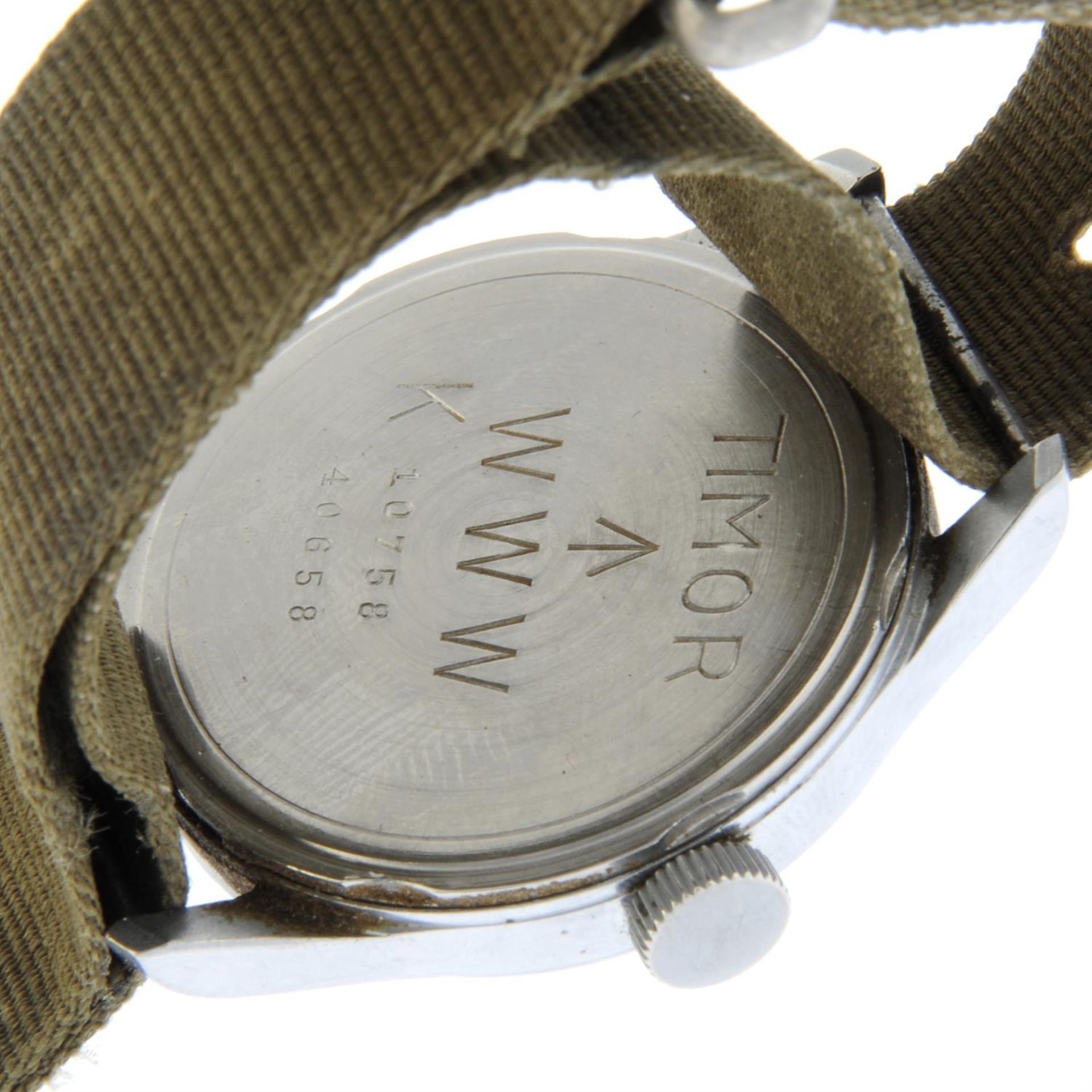 Timor - a military issue 'Dirty Dozen' watch, 36.5mm. - Bild 4 aus 5